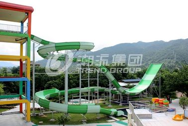 Glissières d'eau faites sur commande de Funnuy, glissière d'Aqua de boomerang de parc d'attractions pour l'amusement de famille de 2 personnes