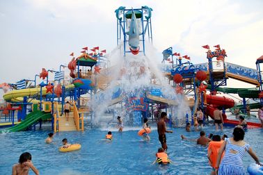 Plate-forme moyenne commerciale de terrain de jeu d'Aqua de Chambre de l'eau avec la glissière d'eau pour le parc aquatique