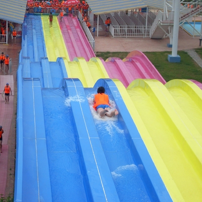 Glissières d'eau faites sur commande de fibre de verre de FRP pour les adultes/l'équipement parc d'attractions