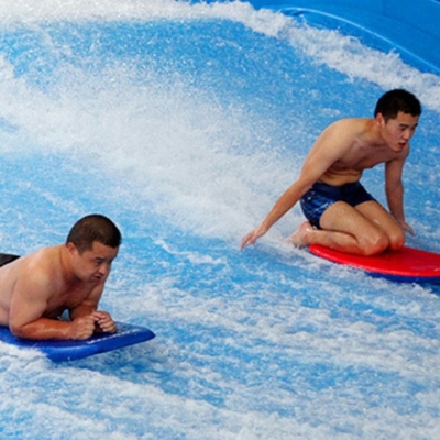 Conseils adaptés aux besoins du client d'utilisation de personnes de double de tour de l'eau de Flowrider de couleur pour le parc aquatique