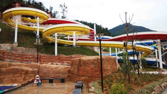 Glissières d'eau de spirale de l'attache FRP d'acier inoxydable pour le parc aquatique extérieur géant