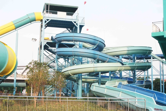 Hôtel géant local fait sur commande de glissières d'eau de parc aquatique pour des vacances