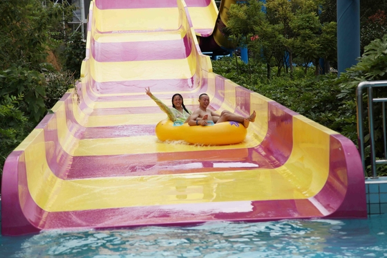 Waterslides passionnants de fibre de verre de piscine d'Aqua d'équipement géant de parc