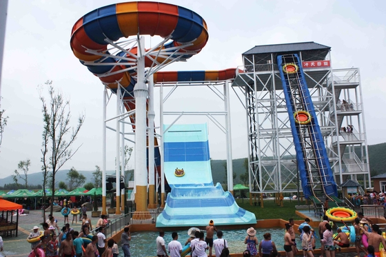 Glissière d'eau géante de fibre de verre de boomerang d'Outdside pour la personne 6, taille 18.75M de tour de parc aquatique