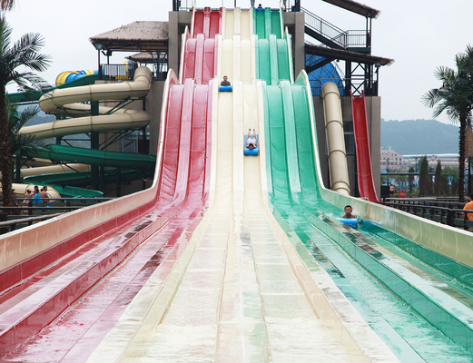 Glissières d'eau faites sur commande d'arc-en-ciel de Waterpark pour le jeu de l'eau de famille