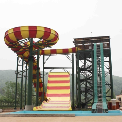 Glissière de parc d'attractions de Gaint avec la plate-forme de 13.8m/écoulement d'eau élevés 400m3/h