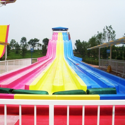 Glissière d'eau en plastique adulte commerciale pour le produit de Combinantion Waterpark