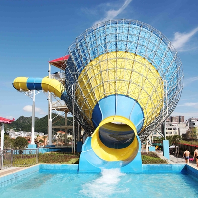 Glissière galvanisée de tornade d'acier au carbone pour l'équipement de parc d'Aqua/parc aquatique de fibre de verre
