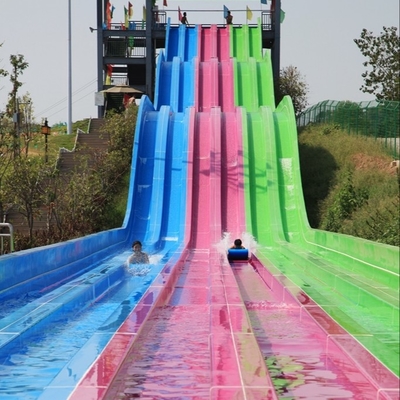 Multi - glissières d'eau faites sur commande d'arc-en-ciel de ruelles pour le matériel de fibre de verre de parc d'Aqua