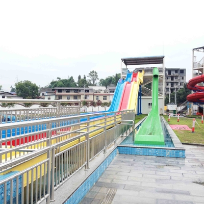 Glissières d'eau faites sur commande d'article général de parc aquatique, glissière d'eau en plastique adulte à grande vitesse