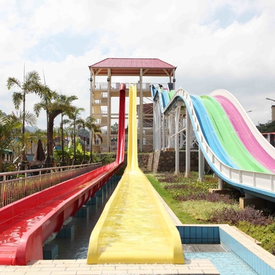 Équipement libre de glissière d'eau d'automne de fibre de verre extérieure de parc d'attractions pour le parc aquatique d'Outdor