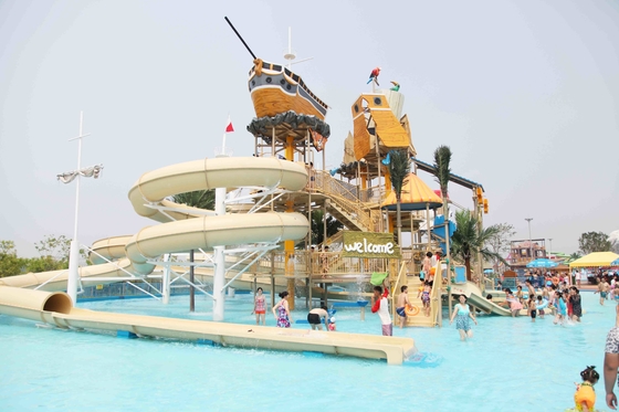 Équipement géant de terrain de jeu de l'eau pour le parc à thème d'Aqua
