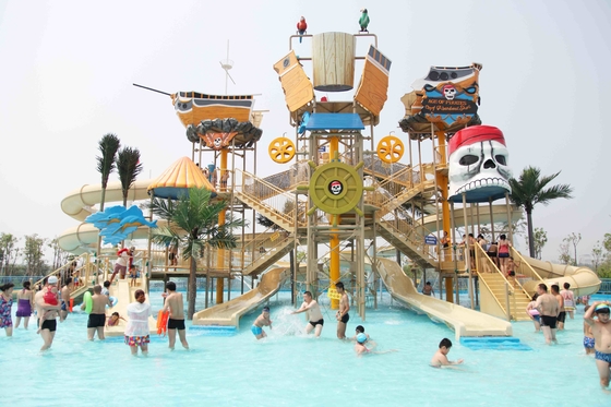 Chambre adaptée aux besoins du client par équipement de l'eau de terrain de jeu d'Aqua de fibre de verre grande pour l'amusement de famille
