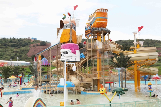 Chambre adaptée aux besoins du client par équipement de l'eau de terrain de jeu d'Aqua de fibre de verre grande pour l'amusement de famille