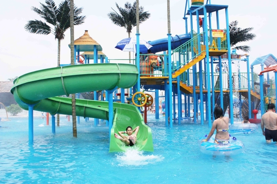 Jeux de parc d'attractions avec le grand équipement de terrain de jeu d'Aqua de fibre de verre pour le parc aquatique