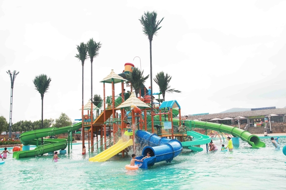 Le parc aquatique des enfants adaptés aux besoins du client, glissières d'eau de fibre de verre amuse plus de 400 invités