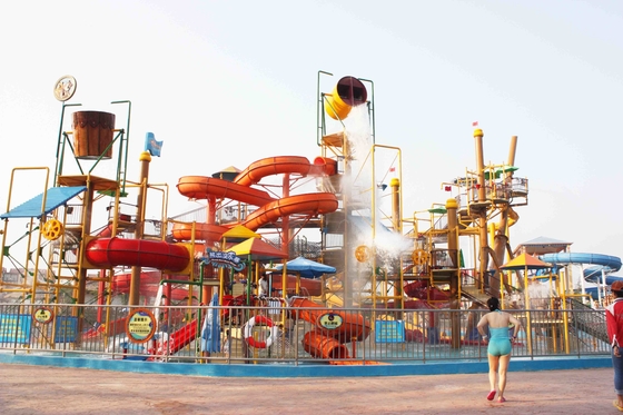 Combinaison faite sur commande extérieure de glissières d'eau de parcs d'attractions de l'eau pour l'hôtel