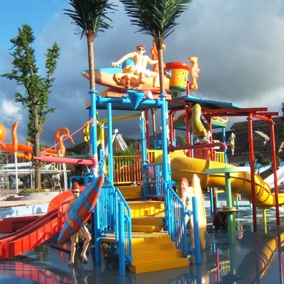 Équipements de parc aquatique, terrain de jeu de l'eau des enfants pour 50 cavaliers 17,5 * 11 * 7m