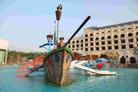 Équipement de parc aquatique de jeu d'Aqua de corsaire/grand bateau de pirate de fibre de verre de station de vacances