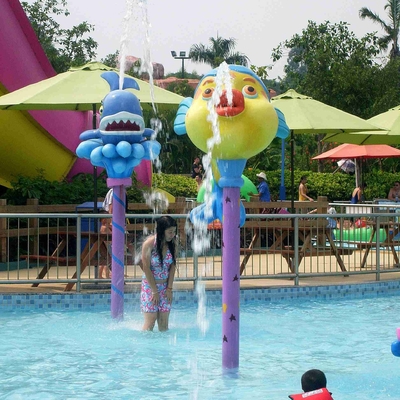 L'équipement coloré de fibre de verre de parc de jet de carpe pour des enfants/enfants arrosent le terrain de jeu