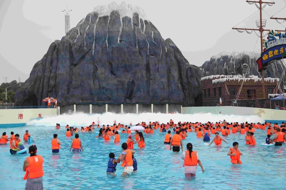 Équipement de piscine de vague de parc aquatique, machine de vague de Waterpark pour l'amusement de famille en parc d'Aqua