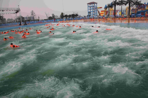 Machine extérieure de vague de piscine de vague de parc aquatique pour le divertissement de famille dans le parc aquatique de Gaint