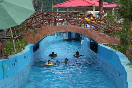 Équipement paresseux de parc d'attractions de rivière de parc aquatique extérieur de FRP pour des enfants/adultes en parc d'attractions