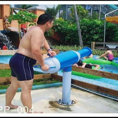 Jeu d'arme à feu d'eau de fibre de verre d'adultes, équipement adapté aux besoins du client de parc d'Aqua pour la station de vacances