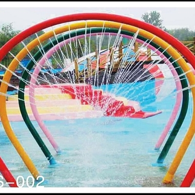 Jeu d'Aqua de porte d'arc-en-ciel, équipement de parc d'Aqua de jet, structure de jeu de fontaines pour le parc aquatique d'enfants