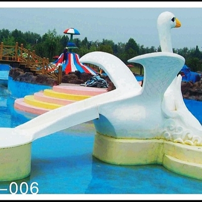 Petites glissières adaptées aux besoins du client de piscine d'eau de fibre de verre conçues pour des jeux de parc aquatique