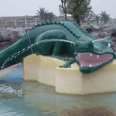 La petite piscine d'eau de fibre de verre glisse pour des enfants, glissière de crocodile d'équipement de parc aquatique