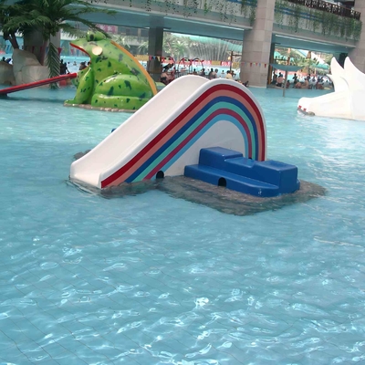 La piscine d'eau de fibre de verre glisse dans le terrain de jeu moyen 3200*2700*1300 de l'eau
