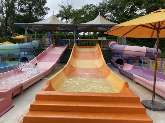 Fabrication d'équipements spéciaux Fibre de verre enfants toboggans à eau de piscine extérieure toboggan pour enfants