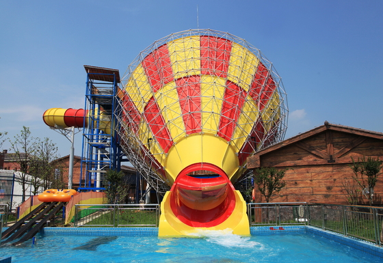 Super Tornado Des diapositives en fibre de verre pour piscines Vison Des équipements pour les parcs aquatiques