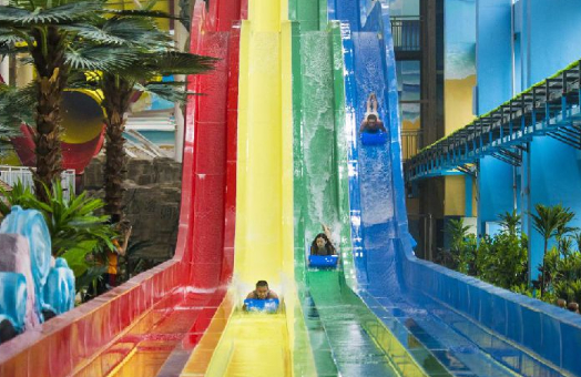 Waterslide de fibre de verre pour la station de vacances adulte de l'eau de vacances de sport aquatique/adapté aux besoins du client
