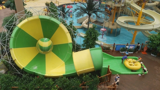 Cavaliers drôles de la capacité 480 de vallée de mauvaise humeur de la taille 16m de glissières d'eau de fibre de verre/h pour le parc aquatique