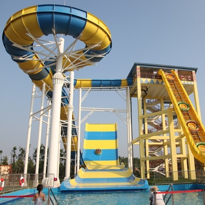Améliorez votre parc aquatique avec des toboggans aquatiques durables en fibre de verre pour une expérience Boomerang palpitante