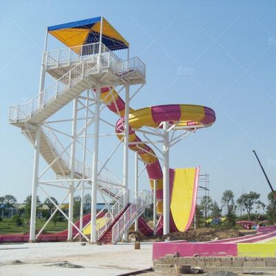 Glissière d'eau boomerang en fibre de verre durable de 18,75 m de hauteur et de 1080 passagers/heure pour les parcs aquatiques