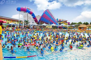 Des toboggans aquatiques en fibre de verre commerciaux pour les familles / promenades dans les parcs d'attractions aquatiques