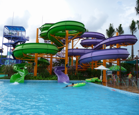Toboggan aquatique en spirale personnalisé multi-pistes pour parcs aquatiques - Fabricant audité SGS