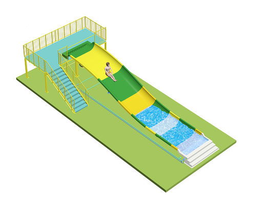 Famille enfants toboggans pour le parc aquatique